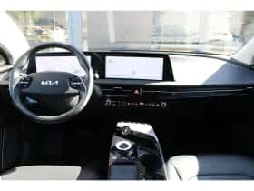 Kia EV6 (2022) thumbnail 3
