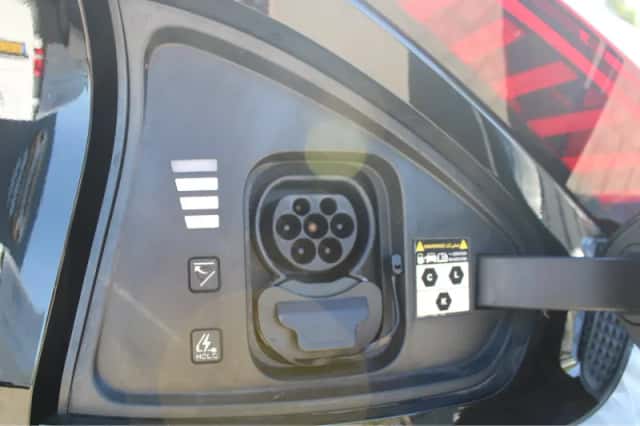 Kia EV6 (2022) thumbnail 36