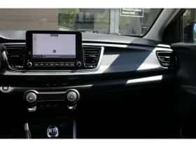 Kia Rio (2020) thumbnail 13