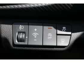 Kia Rio (2020) thumbnail 23