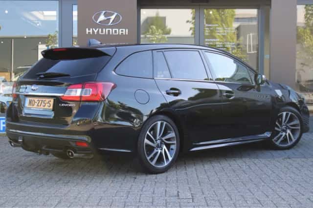 Subaru Levorg (2017) thumbnail 2