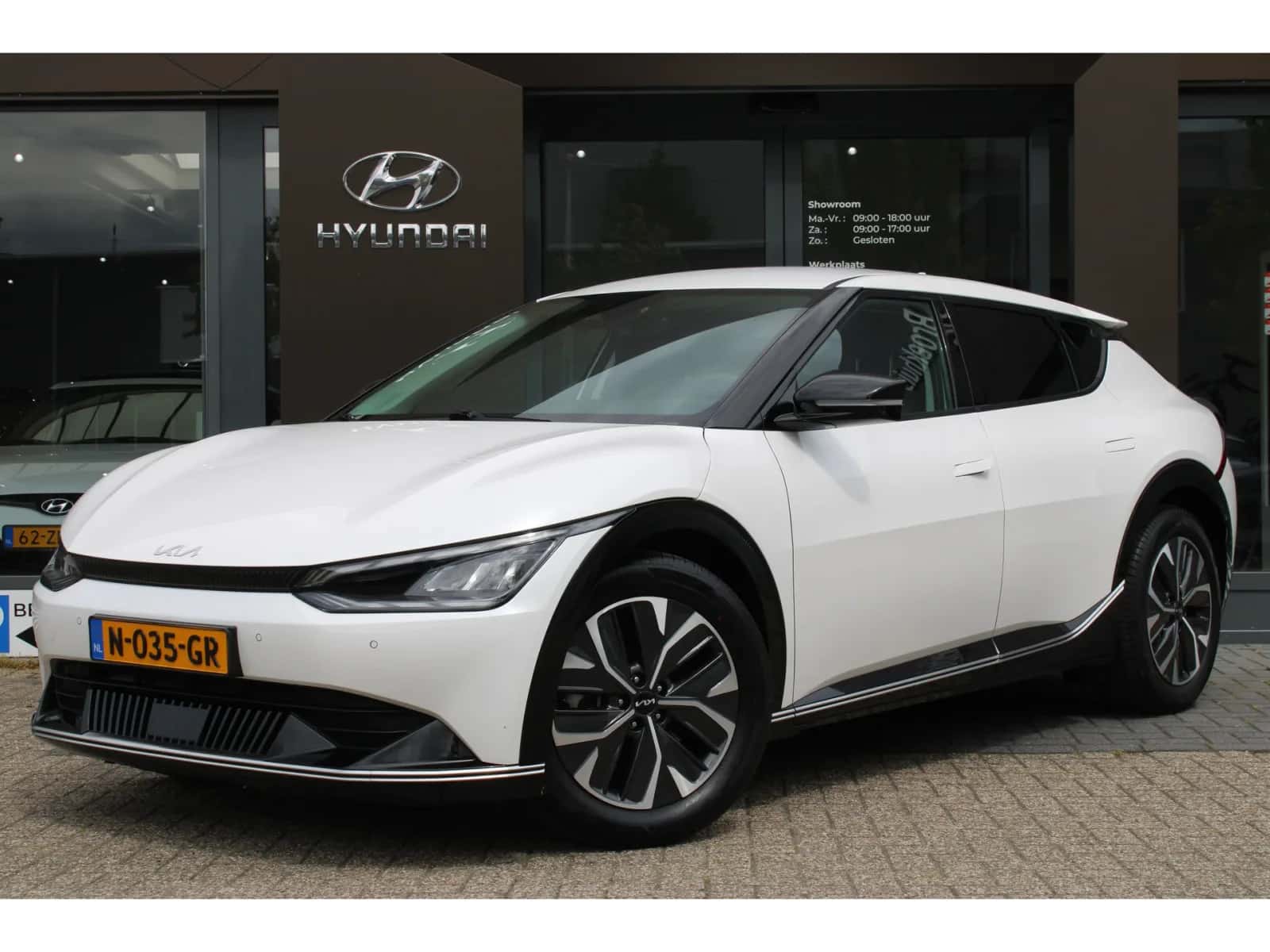 Kia EV6 (2021) — foto 1