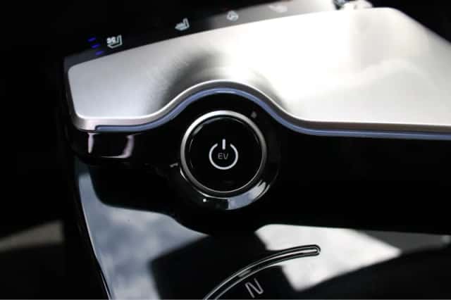 Kia EV6 (2021) thumbnail 31