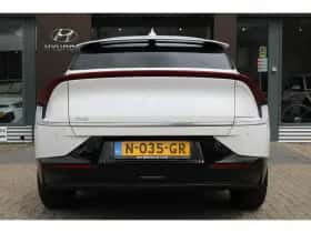 Kia EV6 (2021) thumbnail 5