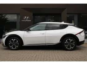 Kia EV6 (2021) thumbnail 6