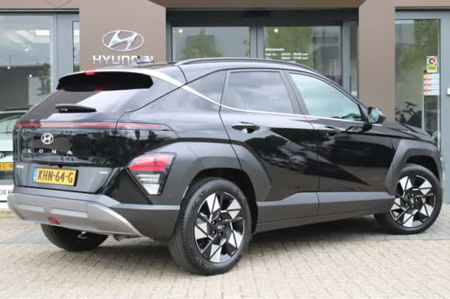 Hyundai Kona (2025) thumbnail 2