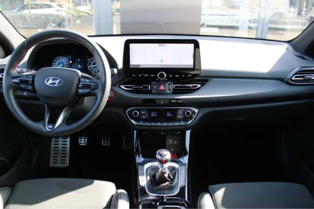 Hyundai i30 (2024) thumbnail 3