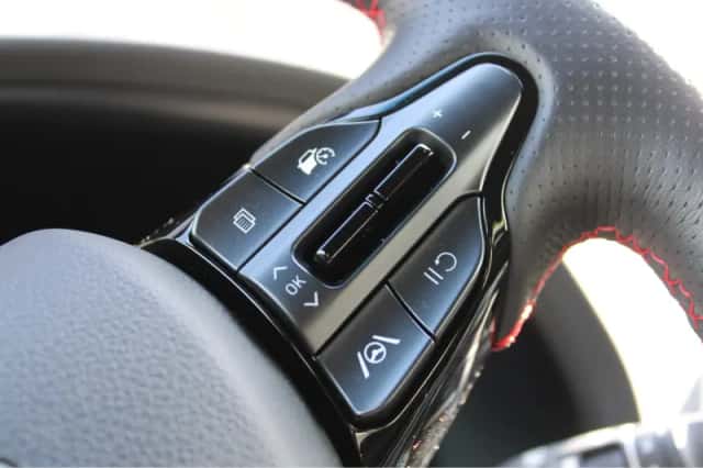 Hyundai i30 (2024) thumbnail 32