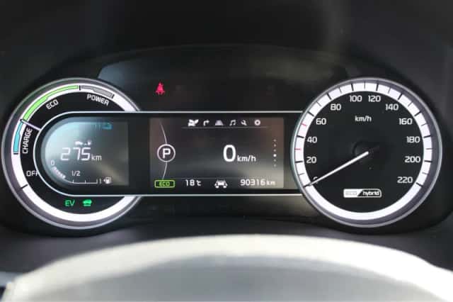 Kia Niro (2018) thumbnail 27