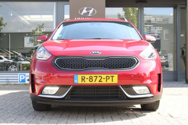 Kia Niro (2018) thumbnail 4