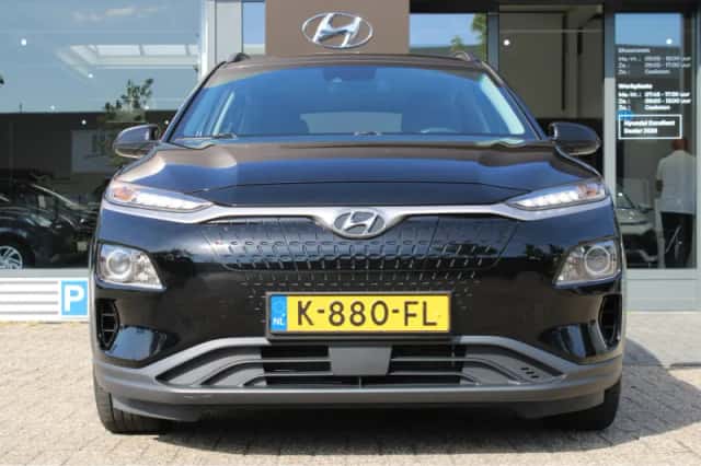 Hyundai Kona (2020) thumbnail 4