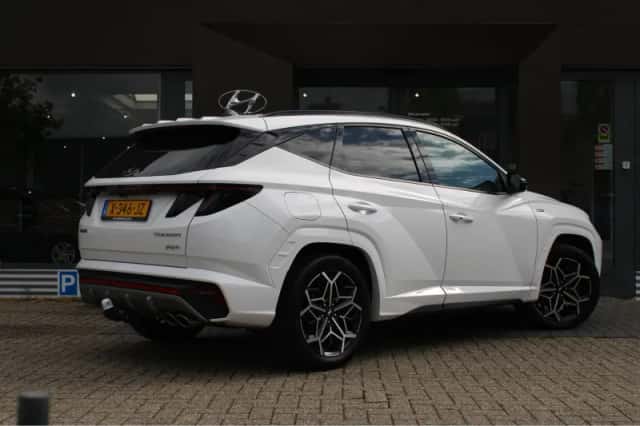 Hyundai Tucson (2024) thumbnail 2