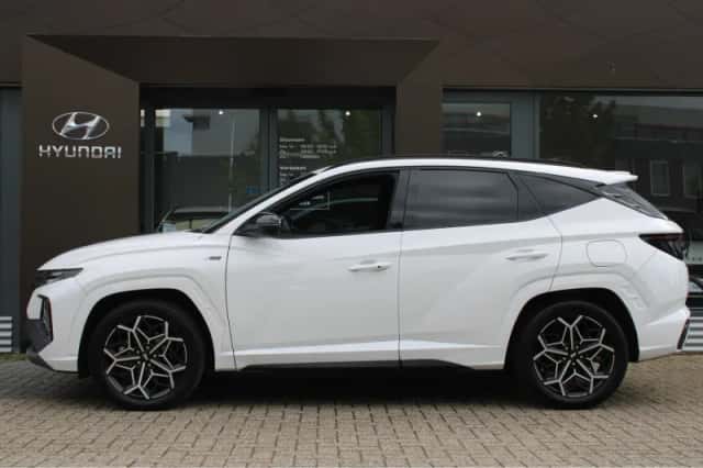 Hyundai Tucson (2024) thumbnail 5