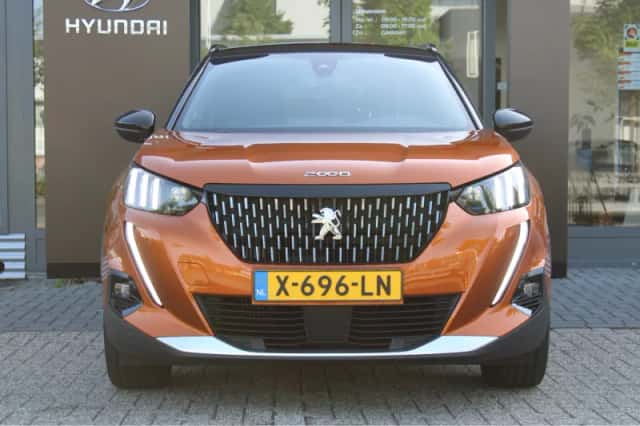 Peugeot 2008 (2020) thumbnail 6