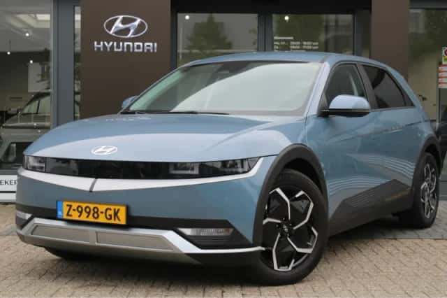 Hyundai Ioniq 5 (2024) thumbnail 1