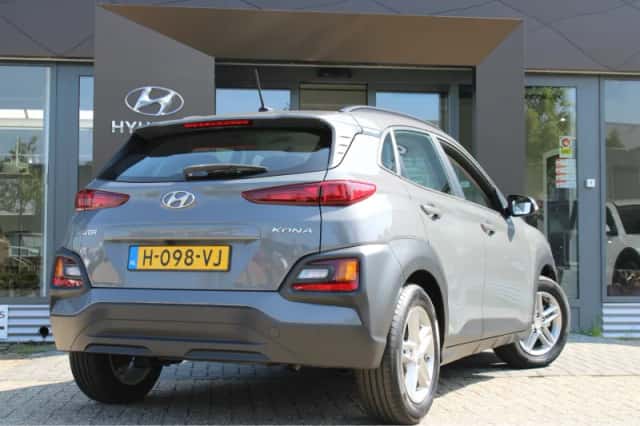 Hyundai Kona (2020) thumbnail 2