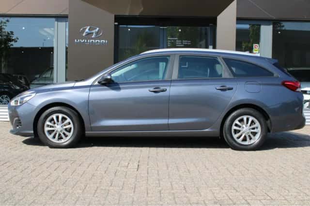 Hyundai i30 (2020) thumbnail 5
