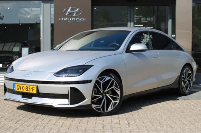 Hyundai Ioniq 6 (2024) thumbnail 1
