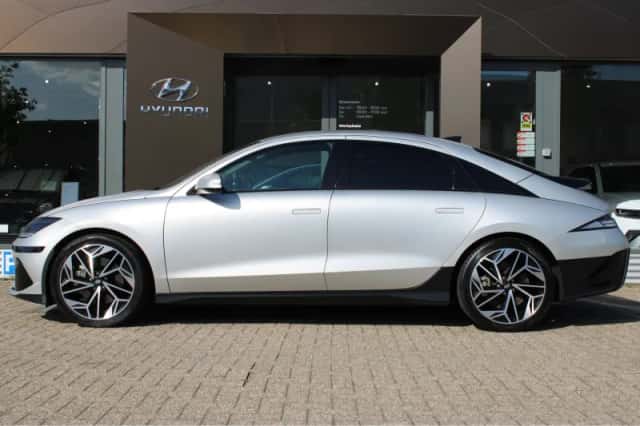 Hyundai Ioniq 6 (2024) thumbnail 6