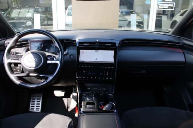 Hyundai Tucson (2022) thumbnail 3