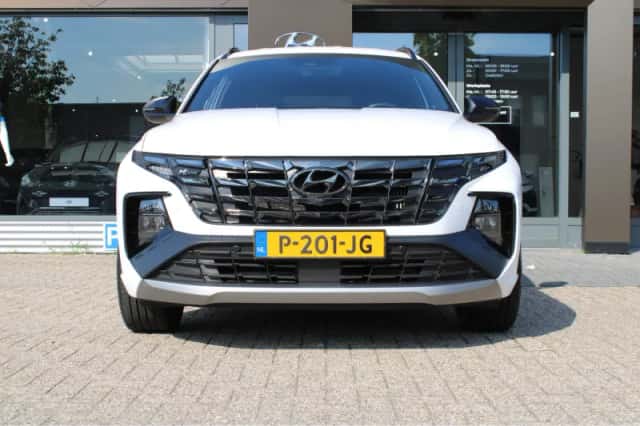 Hyundai Tucson (2022) thumbnail 4