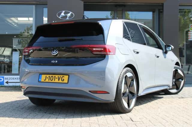 Volkswagen ID.3 (2020) thumbnail 2