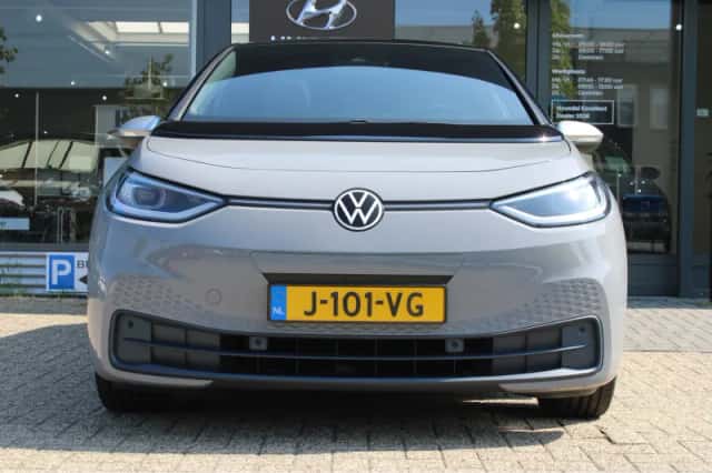Volkswagen ID.3 (2020) thumbnail 6