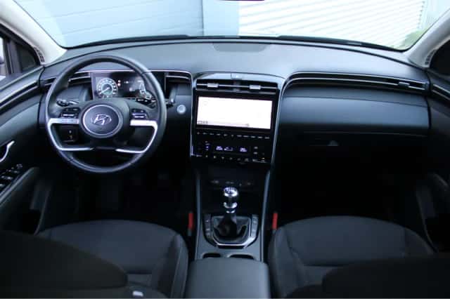 Hyundai Tucson (2022) thumbnail 4