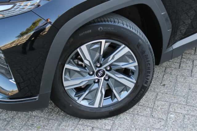 Hyundai Tucson (2022) thumbnail 6