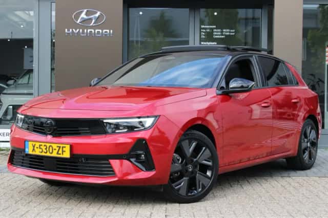 Opel Astra (2024) thumbnail 1