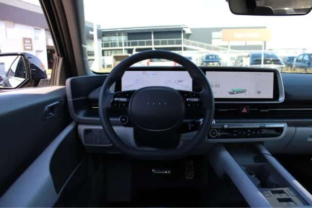 Hyundai Ioniq 6 (2025) thumbnail 11