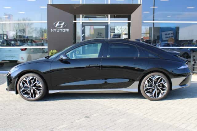 Hyundai Ioniq 6 (2025) thumbnail 3