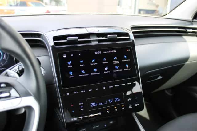 Hyundai Tucson (2023) thumbnail 18