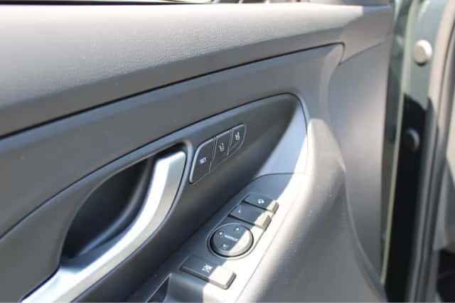 Hyundai i30 (2025) thumbnail 16