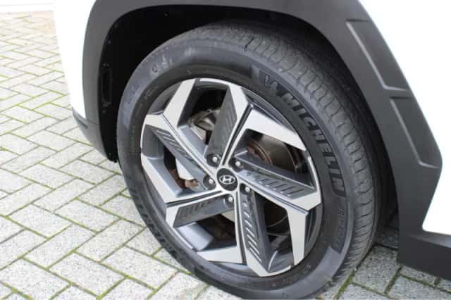 Hyundai Tucson (2023) thumbnail 7