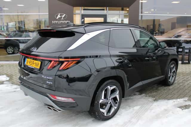 Hyundai Tucson (2024) thumbnail 2