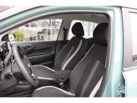 Hyundai i10 (2025) thumbnail 9
