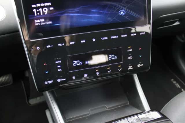 Hyundai Tucson (2023) thumbnail 19