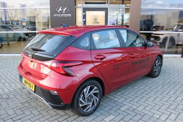 Hyundai i20 (2025) thumbnail 2