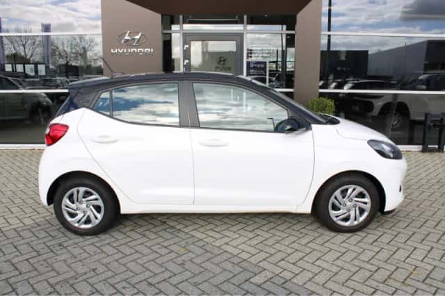 Hyundai i10 (2025) thumbnail 4