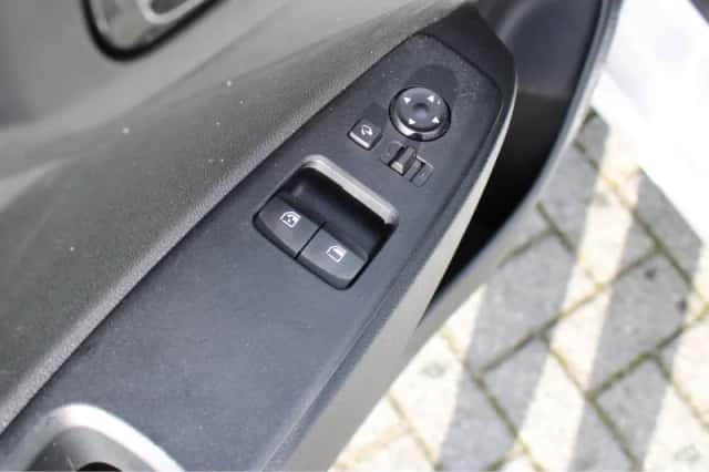 Hyundai i10 (2025) thumbnail 8