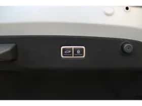 Hyundai Ioniq 6 (2024) thumbnail 22