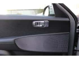 Hyundai Ioniq 6 (2024) thumbnail 8