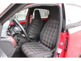 Volkswagen Up! (2023) thumbnail 12
