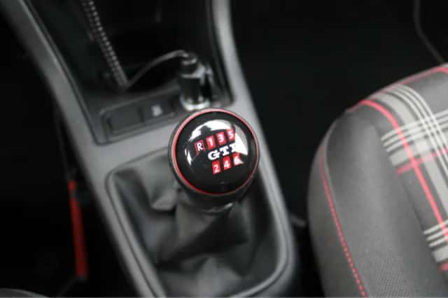 Volkswagen Up! (2023) thumbnail 20