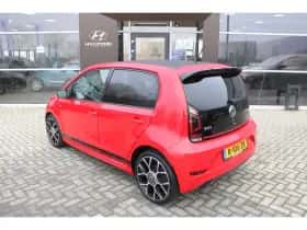 Volkswagen Up! (2023) thumbnail 5