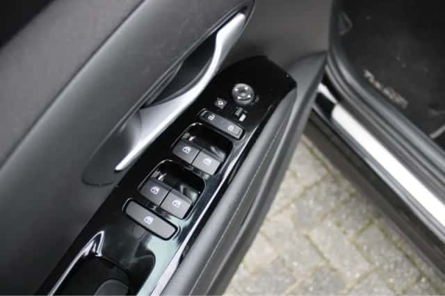 Hyundai Tucson (2024) thumbnail 9
