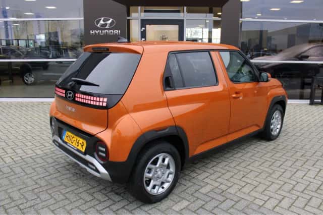 Hyundai INSTER (2025) thumbnail 2