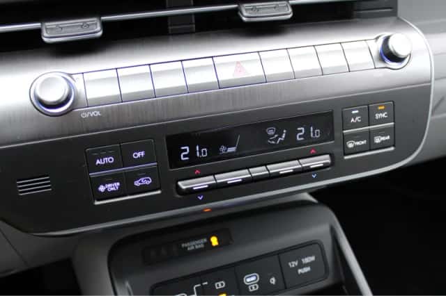 Hyundai Kona Electric (2026) thumbnail 18