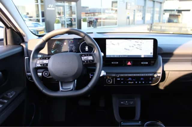 Hyundai Ioniq 5 (2025) thumbnail 14